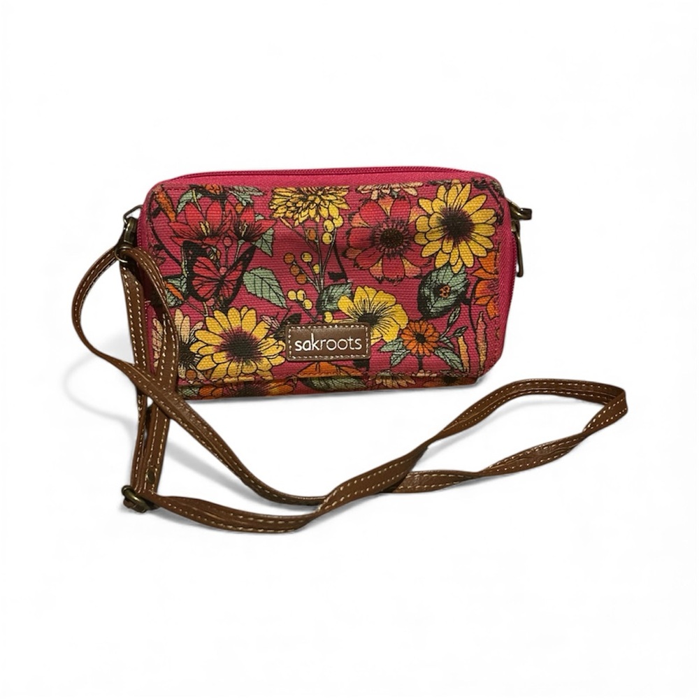 Sakroots  Floral Crossbody wallet!